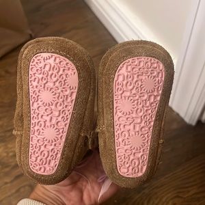 Baby Uggs size 0/1